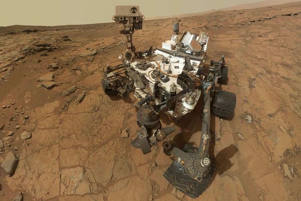 Curiosity-Rover3